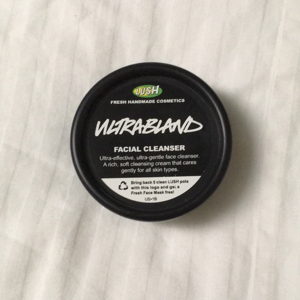 LUSH Ultrabland facial cleanser